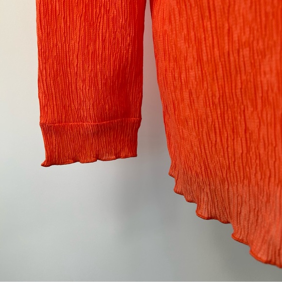 COS Orange Plisse Top Size M Long Sleeves Mock Neck - Picture 5 of 6